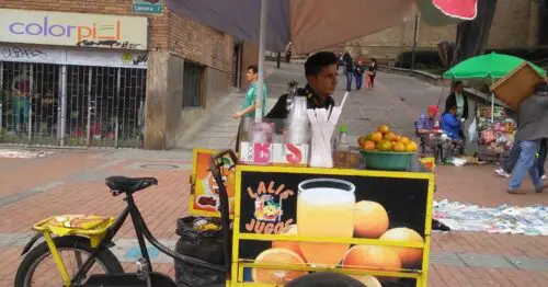 LALIS JUGOS LALIS JUGOS